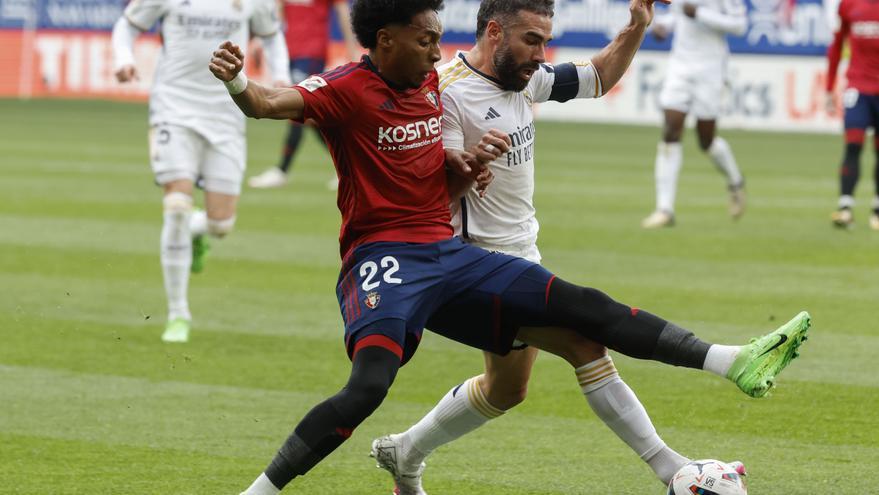 Vinicius se divierte en la goleada del Real Madrid en El Sadar