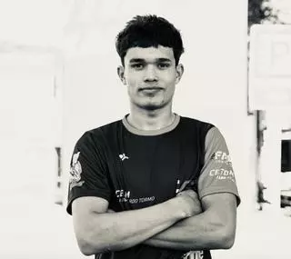 Muere Enzo Badenas, joven piloto valenciano de motocross, en un entrenamiento en Vilafamés