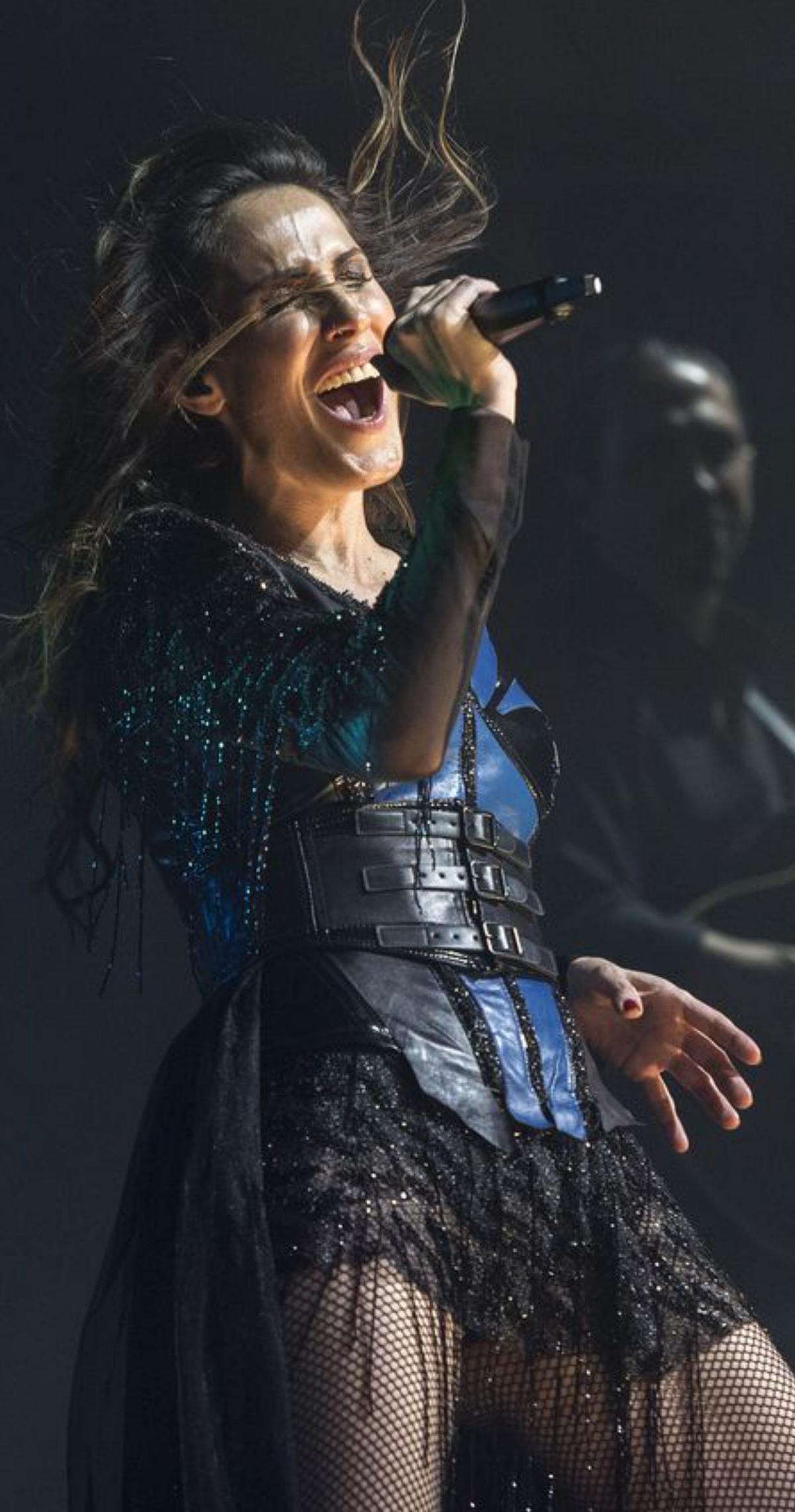 Malú es llepa les ferides a l’abric dels seus fans Malú es llepa les ferides a l’abric dels seus fans
