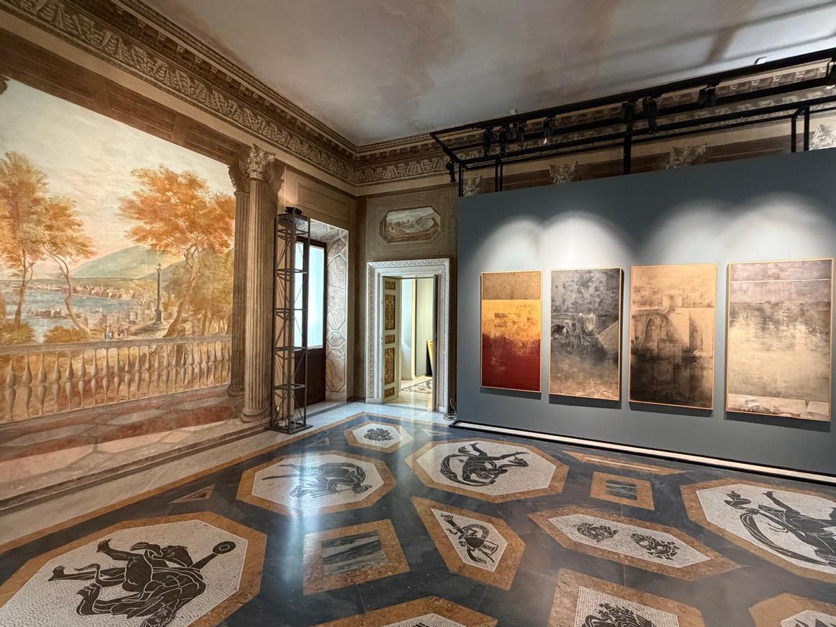 La exposición de Pedro Cano 'Siete y Roma' en Villa Torlonia, Roma.