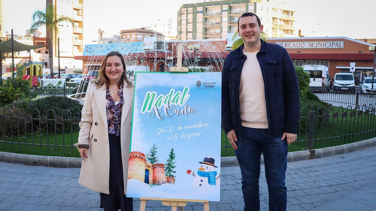 La concejala de Comercio, María Baila, y el concejal de Fiestas, Sergio Puig, presentaron la programación Nadal a Onda.