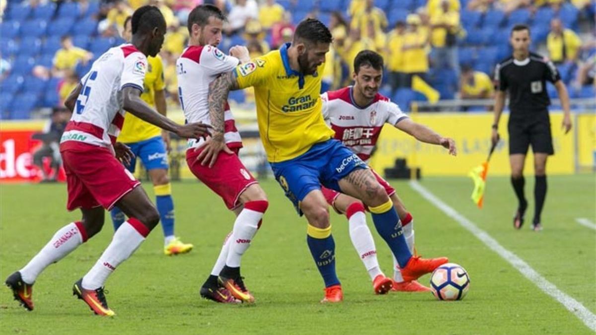 Las Palmas pasó por encima del Granada (5-1)