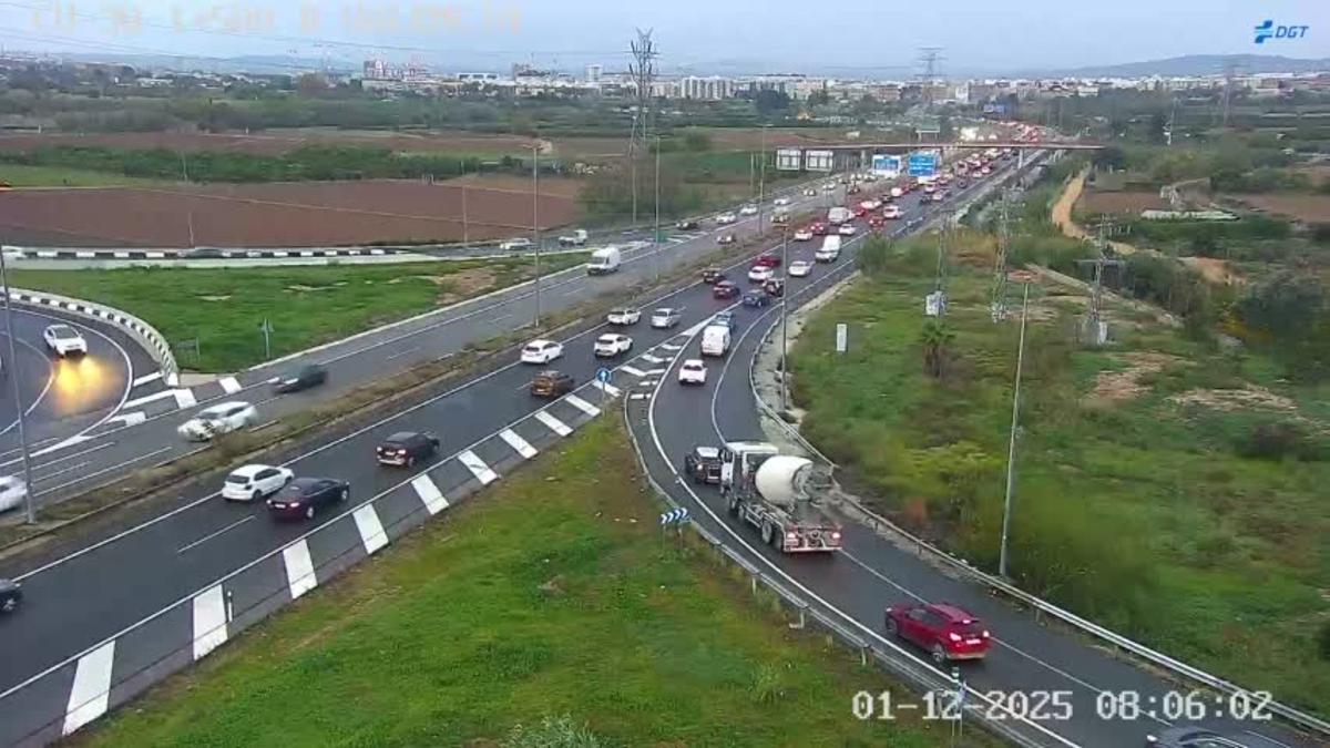 Tráfico en la CV-30