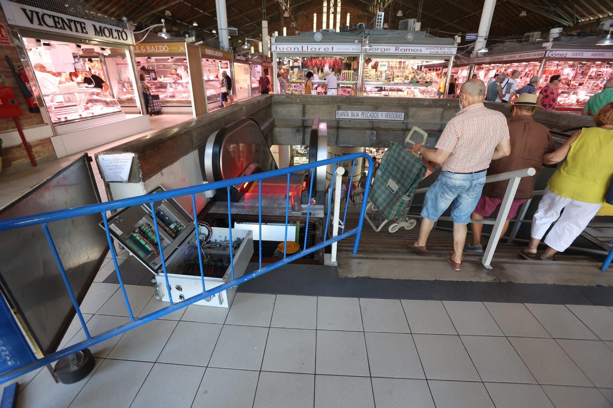 Avería en las escaleras mecánicas del Mercado Central de Alicante