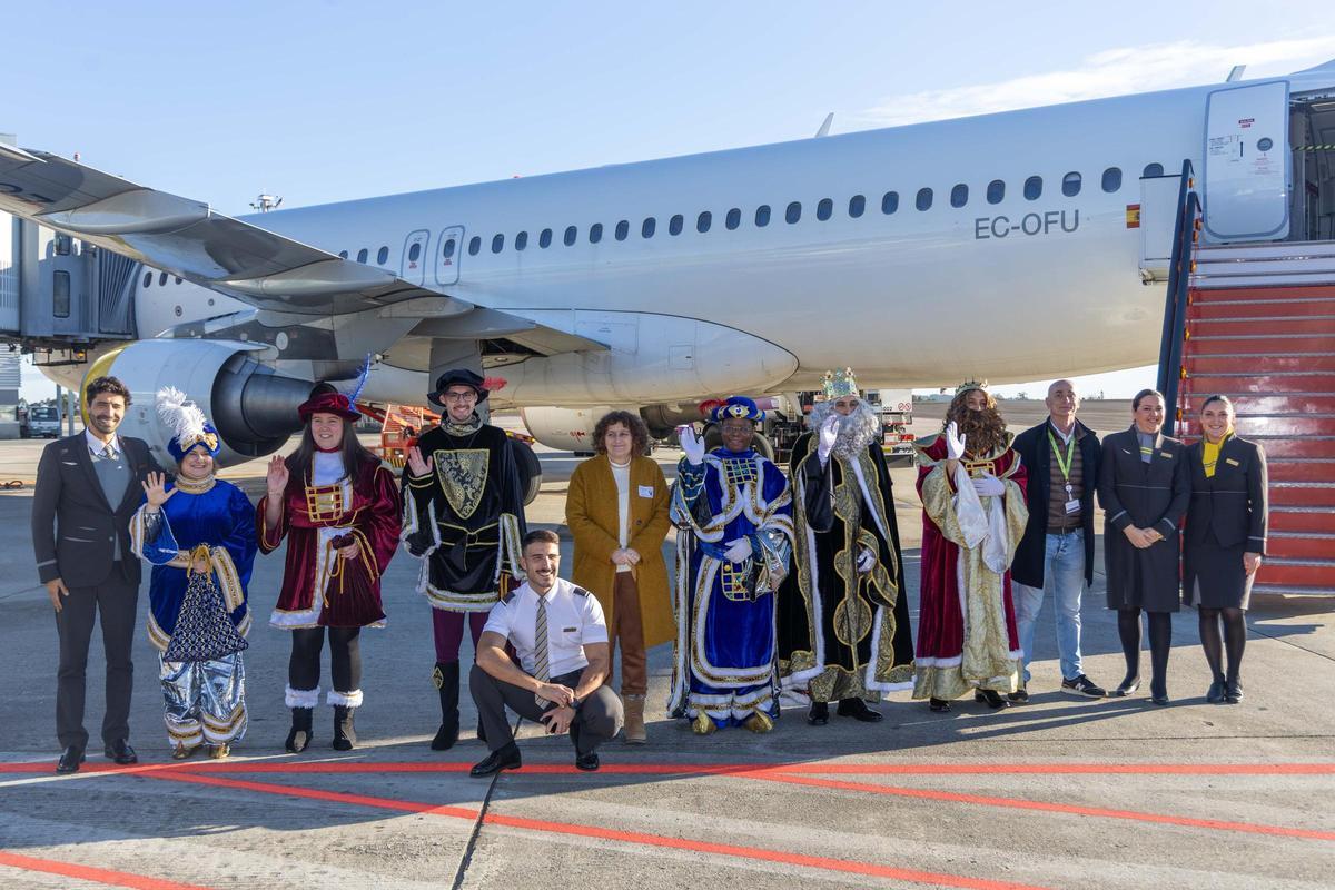Los Reyes Magos aterrizan en Santiago