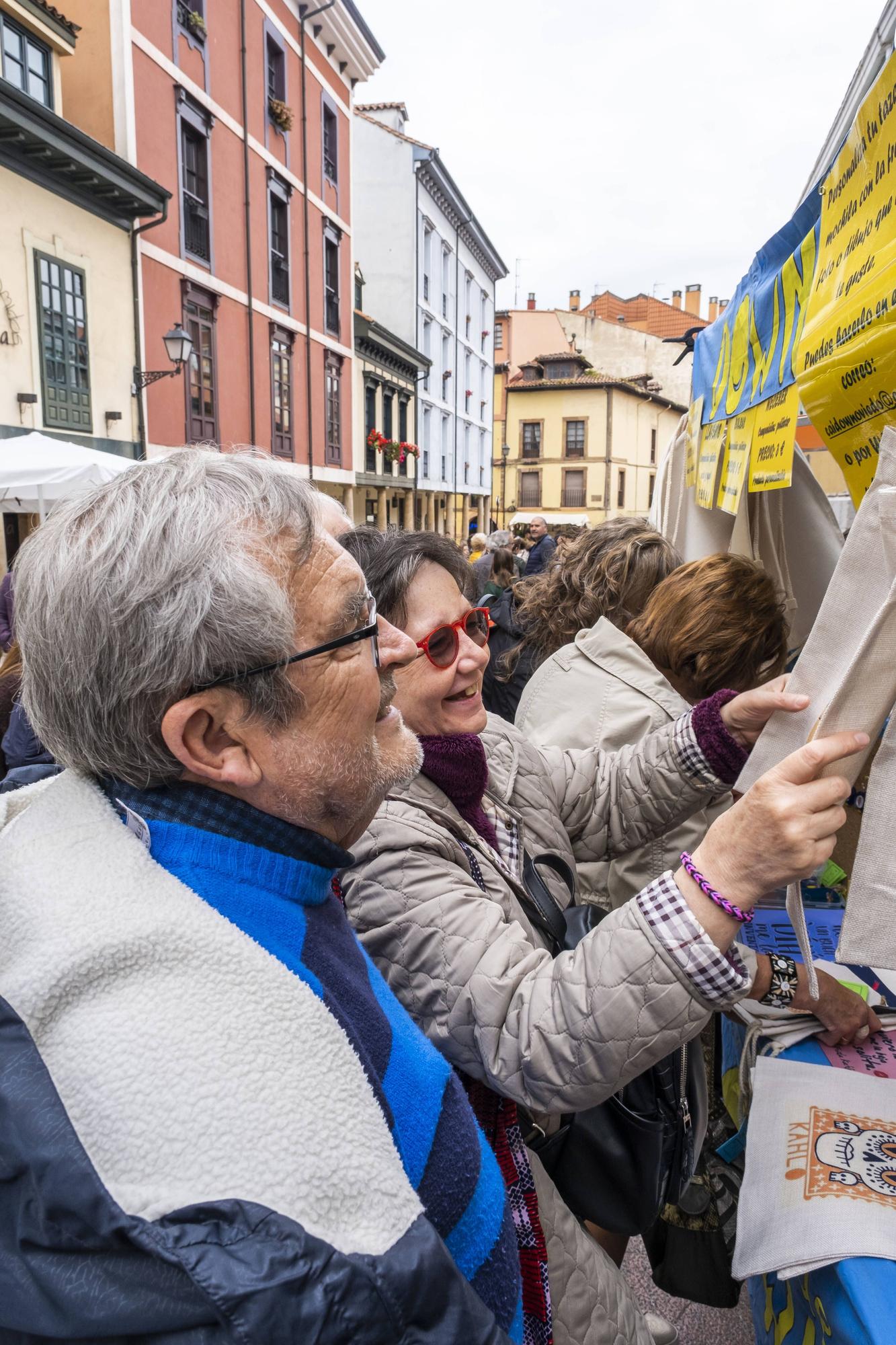 En imágenes: Mercados de Cooperativas y Asociaciones Educativas Asturianas en el Fontán