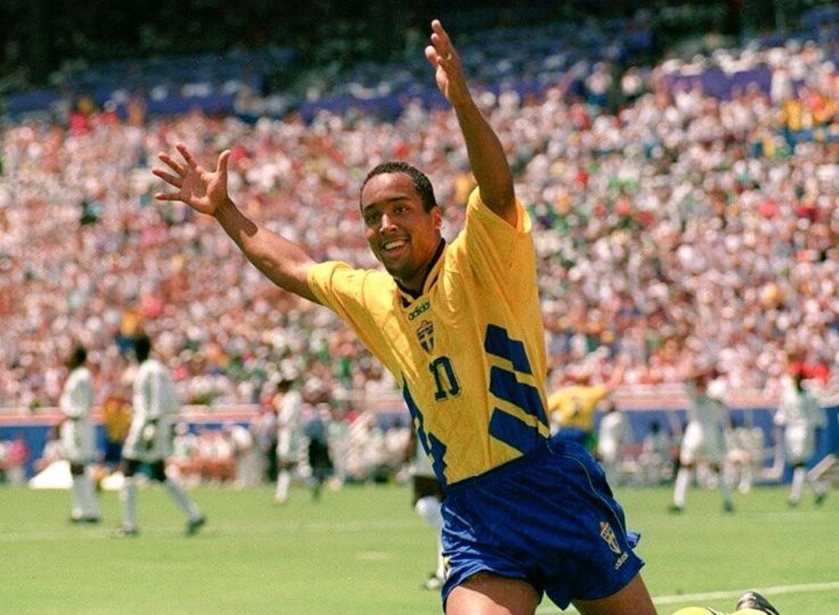 Dahlin celebra un gol con Suecia.