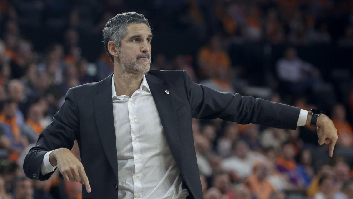 Burgos, durante un encuentro del Valencia Basket