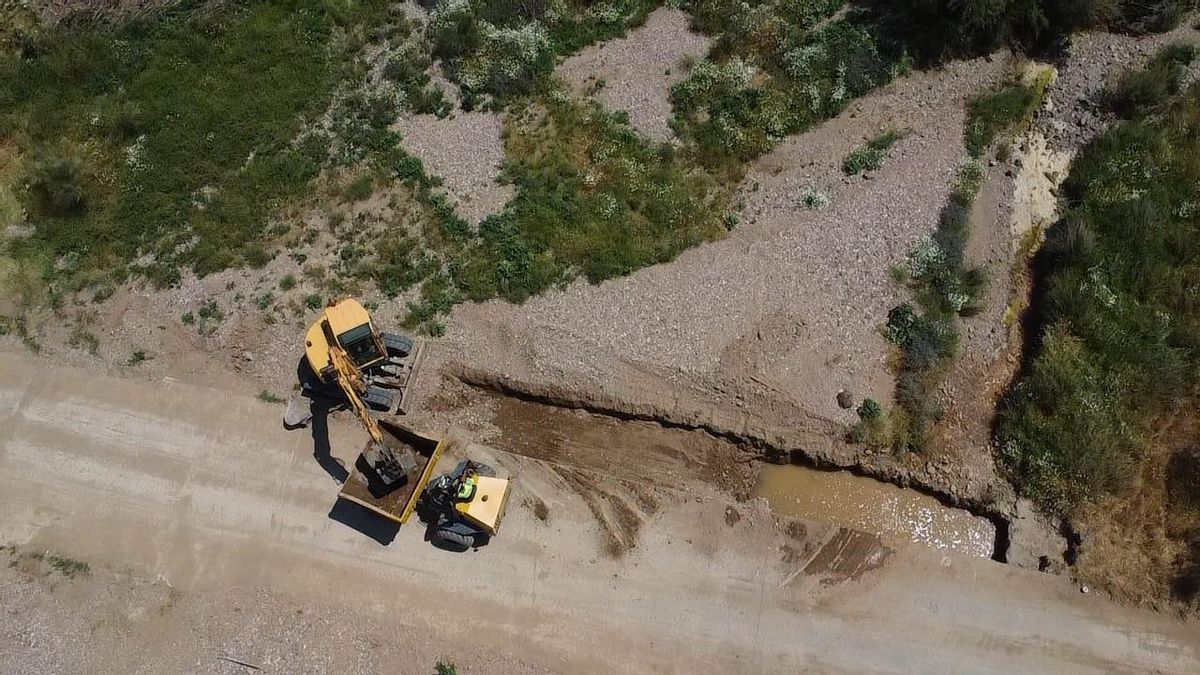 Ejecución de un vado inundable en el arroyo Fresnedoso, en Belmez.