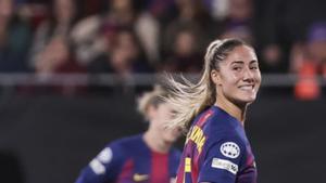 Un Barça apàtic resol contra el Benfica i es manté líder