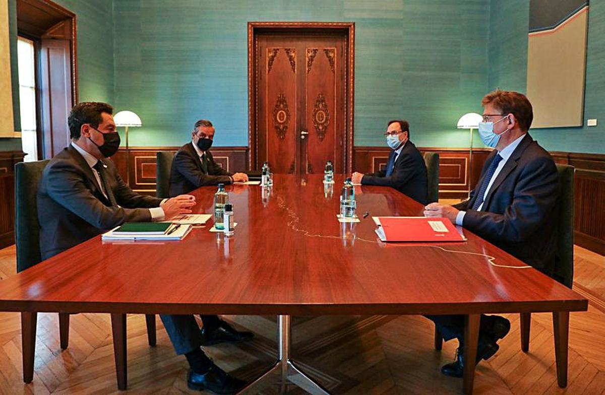 Morneo Bonilla, Juan Bravo, Ximo Puig y Vicent Soler. | INFORMACIÓN