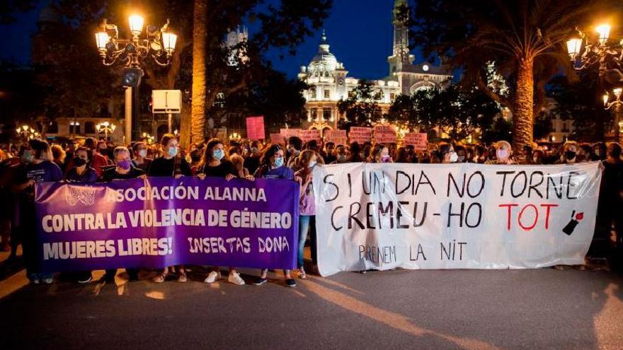 Las denuncias por violencia machista siguen cayendo pese a la desescalada