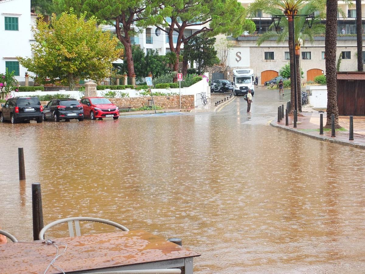 Los efectos de la DANA en Port Sóller, en imágenes