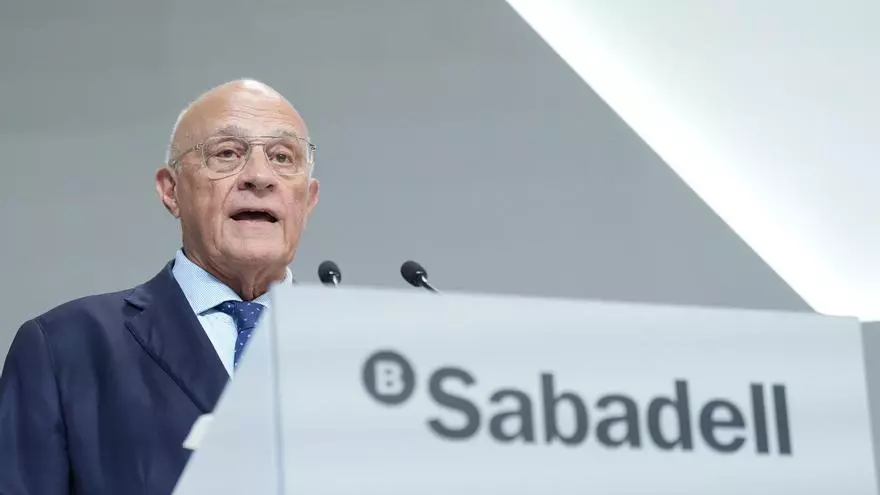 Banco Sabadell gana 347 millones hasta marzo, un 29,1% menos por intereses y prejubilaciones