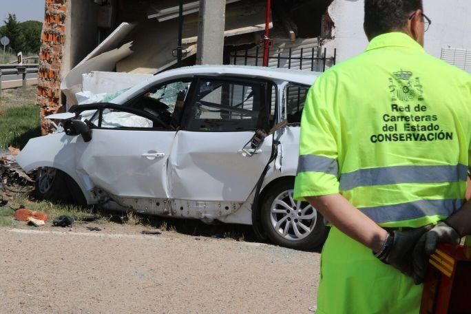 Dos fallecidos en un accidente en Coreses (Zamora)