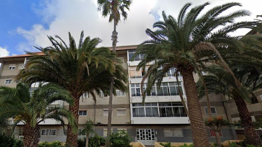 Edificio de la calle Ruperto Chapí, en La Paterna. | | LP/DLP