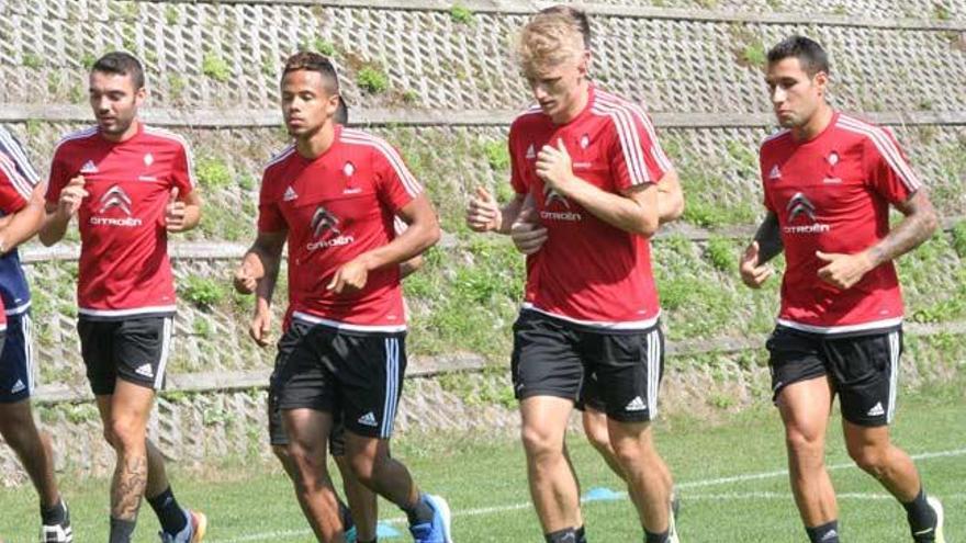 Iago, Bongonda, Wass y Mallo, en la pasada pretemporada. // Mela Blázquez