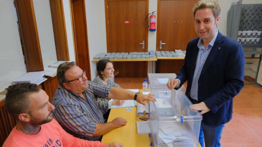 Jordi Masquef, l&#039;actual alcalde, votant