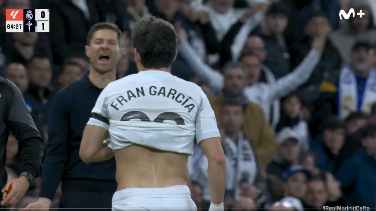 Xabi Alonso recriminó la roja a Fran Garcia