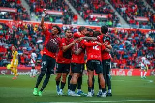 El Mallorca define su camino hacia la permanencia ante el Valencia