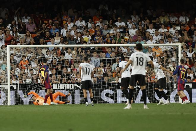 Las mejores imágenes del Valencia – FC Barcelona