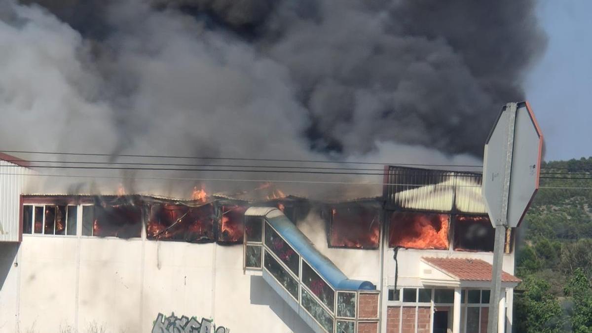 Los bomberos ya se han desplazado hasta la zona afectada.