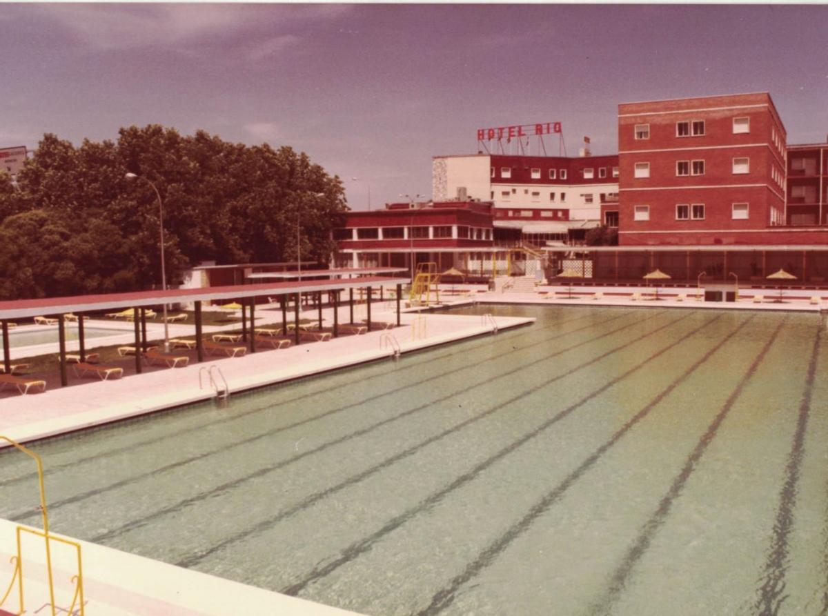 Fotogalería | Así era el Hotel Río de Badajoz hace años