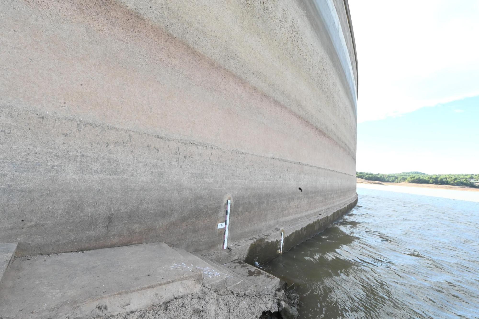 Preocupante estado del embalse de María Cristina