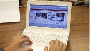 Els comerciants de Santa Coloma s’endinsen en el món de les xarxes socials.