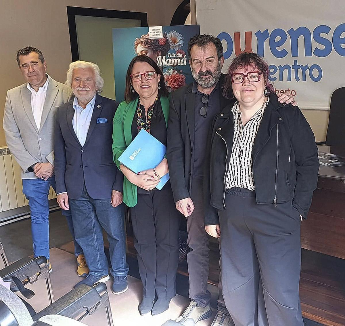Presentación de la campaña del Día de la Madre en Ourense Centro