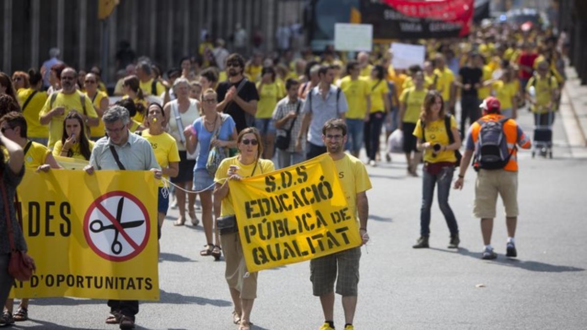 Manifestación de profesores contra los recortes, el pasado septiembre en Barcelona.