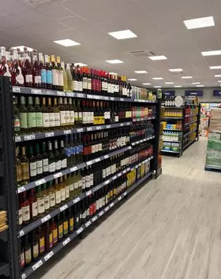 El Centro Comercial Turiel Unide Supermercado abre hoy sus puertas 365 días al año en Alcañices