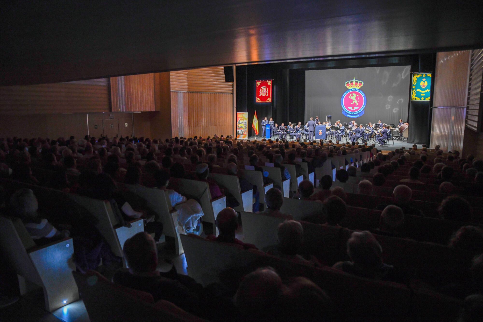 GALERÍA | Concierto solidario del Ejército del Aire y del Espacio en el Club LA OPINIÓN-EL CORREO DE ZAMORA