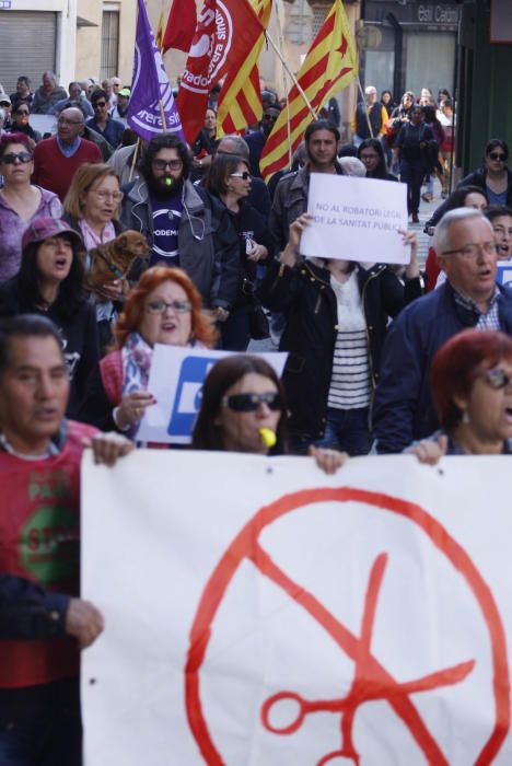 Manifestació a Blanes per demanar que "deixi de privatitzar-se" l''hospital