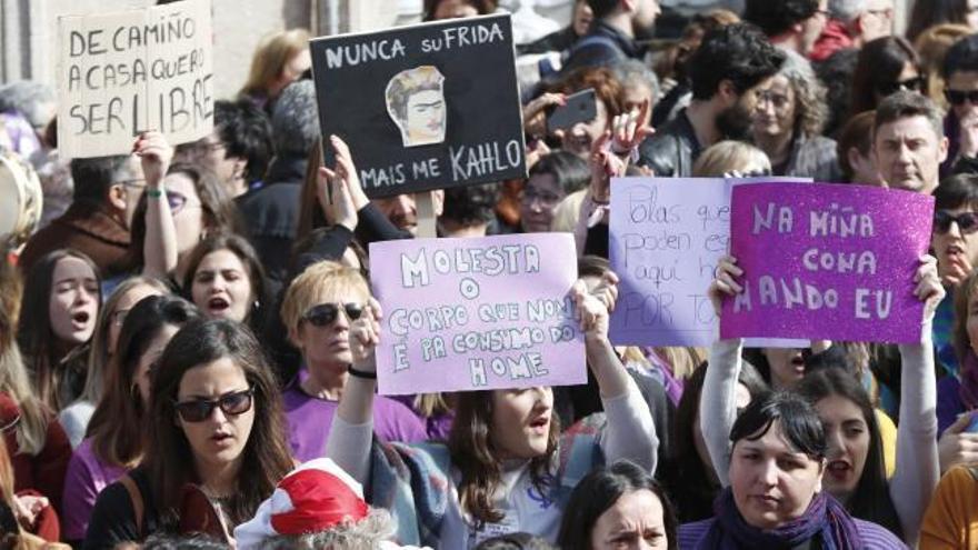 8M en Vigo: la ciudad secunda el Día Internacional de la Mujer