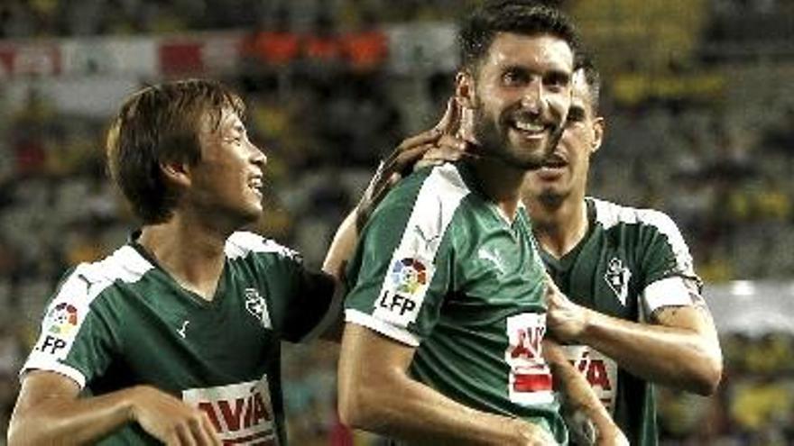 La UD se cruza con el Eibar de Borja Bastón el Día de Reyes