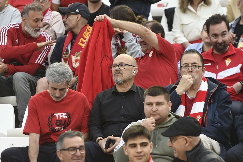 Las mejores imágenes del partido entre el Real Murcia y el Antequera