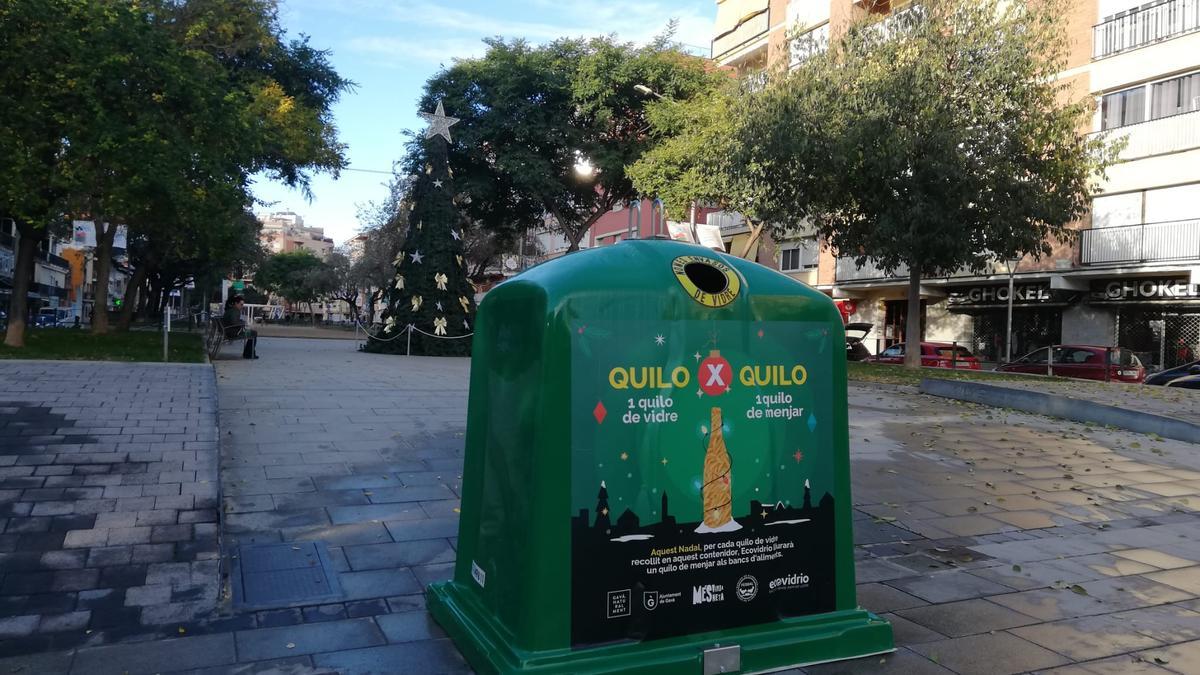 Gavà impulsa una campaña solidaria para convertir el vidrio en alimentos para familias vulnerables