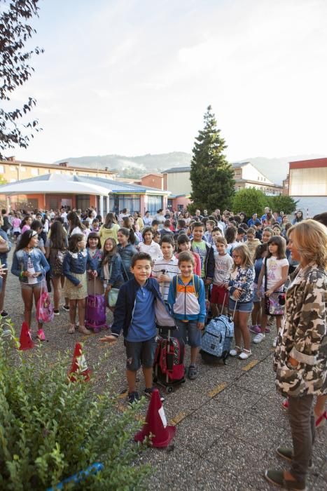 Los asturianos más jóvenes vuelven al cole