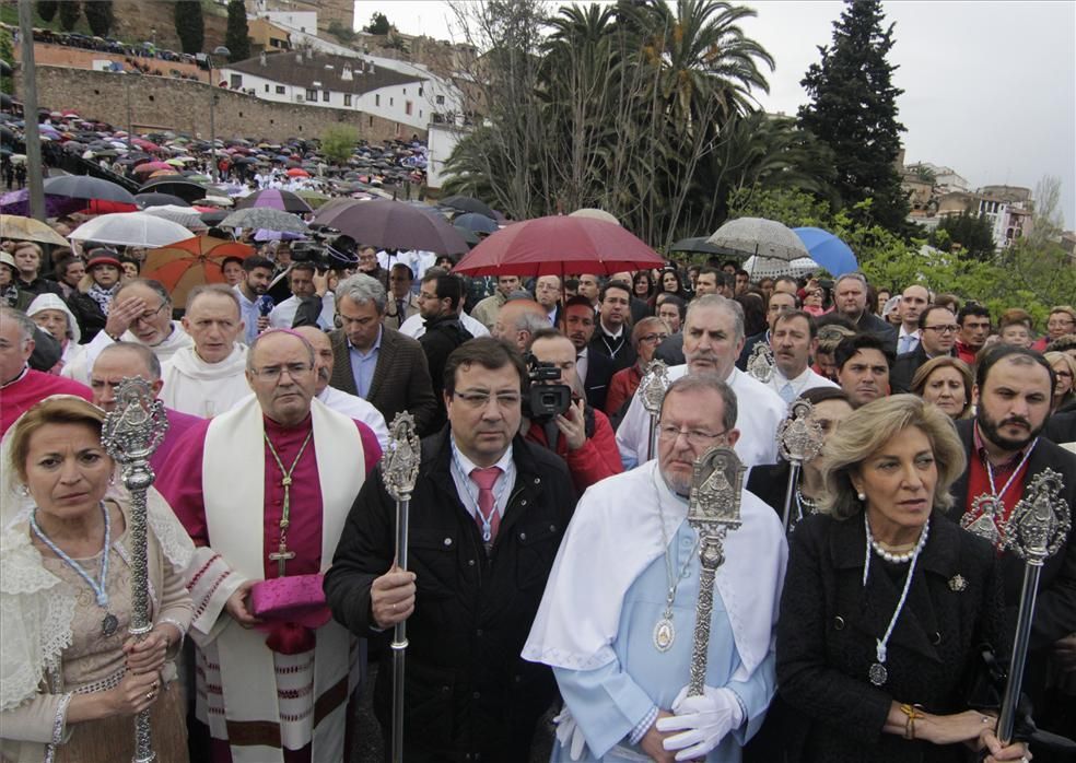 La bajada de la patrona de Cáceres en imágenes