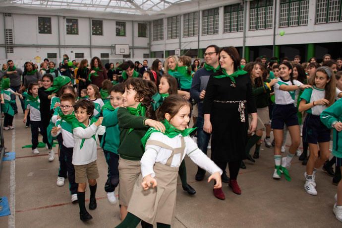 Baile en Dominicos bailan por el cáncer infantil