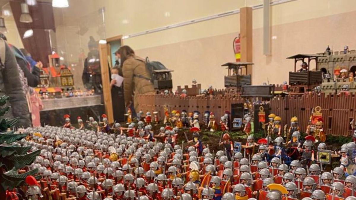 Una exposición convierte a Curtis en la meca gallega del coleccionista de  Playmobil - La Opinión de A Coruña