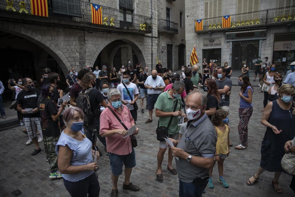 Concentració a Girona en contra de la monarquia