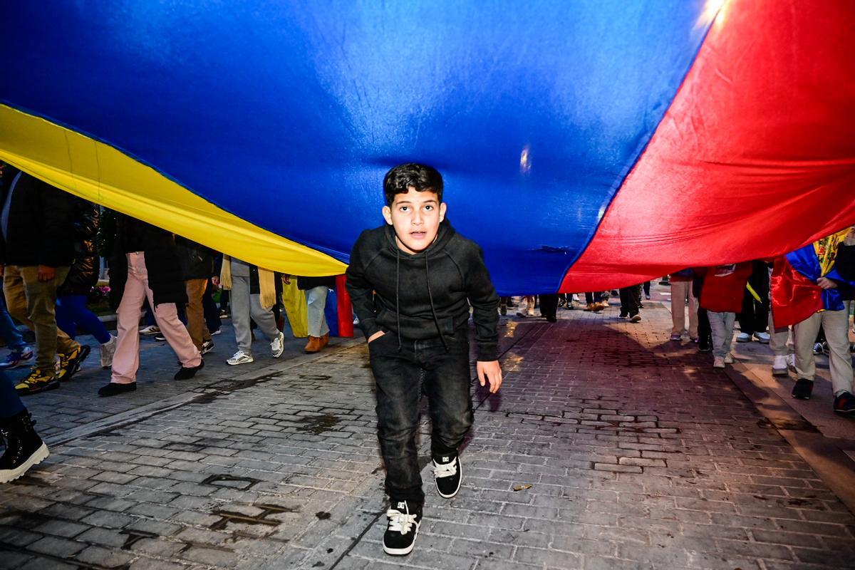 Concentración de venezolanos en Castellón