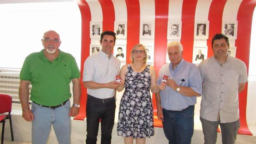 Visita al estadio de Fagúndez y Calzada donde para la adquisición de abonos de la temporada.