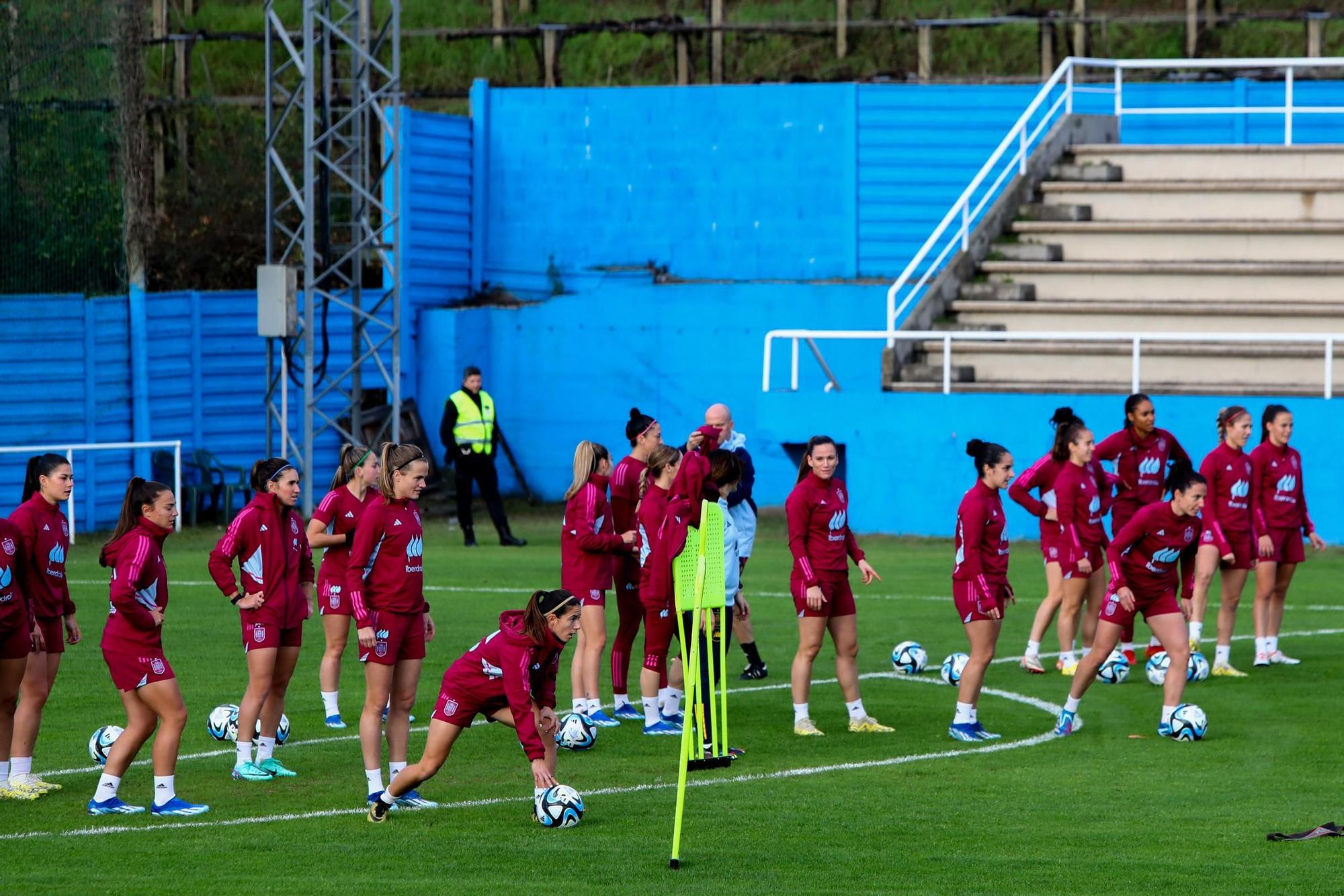 Galicia recibe a la selección femenina de fútbol