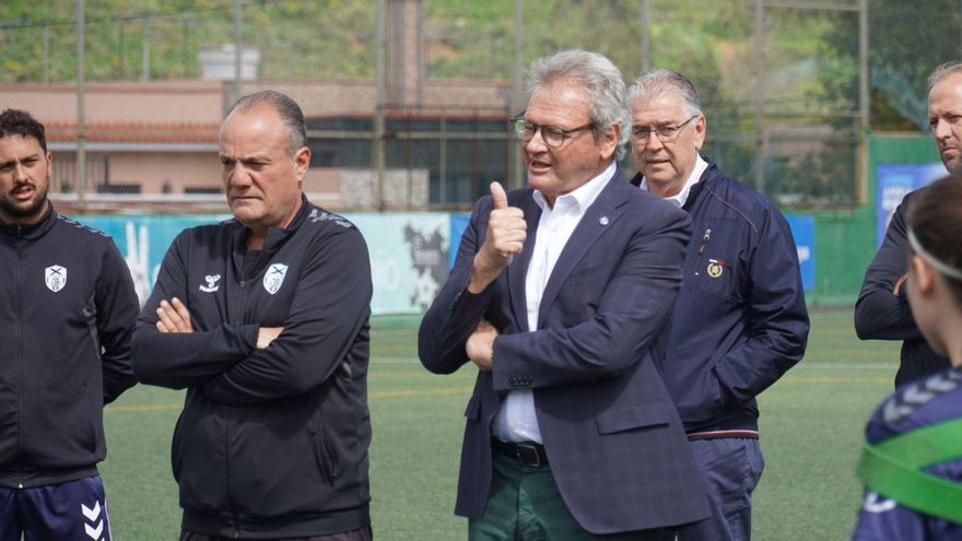 Bárbara Martínez, futbolista la UD El Rosario: «Sé que vamos a traer el ascenso a Tenerife»