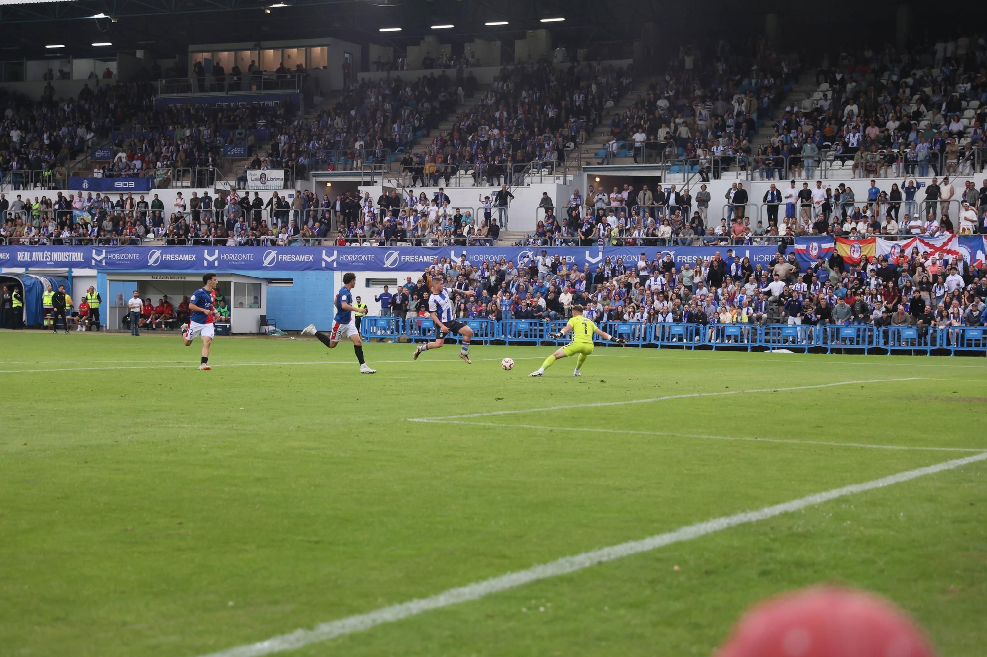 EN IMÁGENES: La final por el ascenso entre Avilés y Rayo Majadahonda vivida en el Suárez Puerta