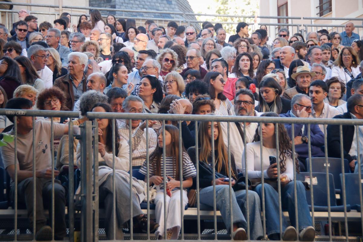 Los arcabuces toman Alcoy en el 750 aniversario de Sant Jordi