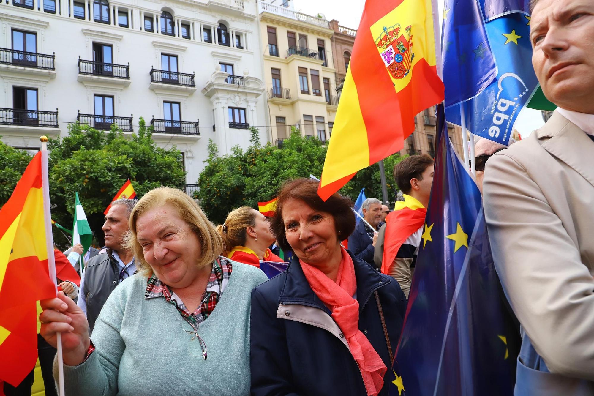 El PP de Córdoba congrega en Las Tendillas a miles de personas contra la amnistía